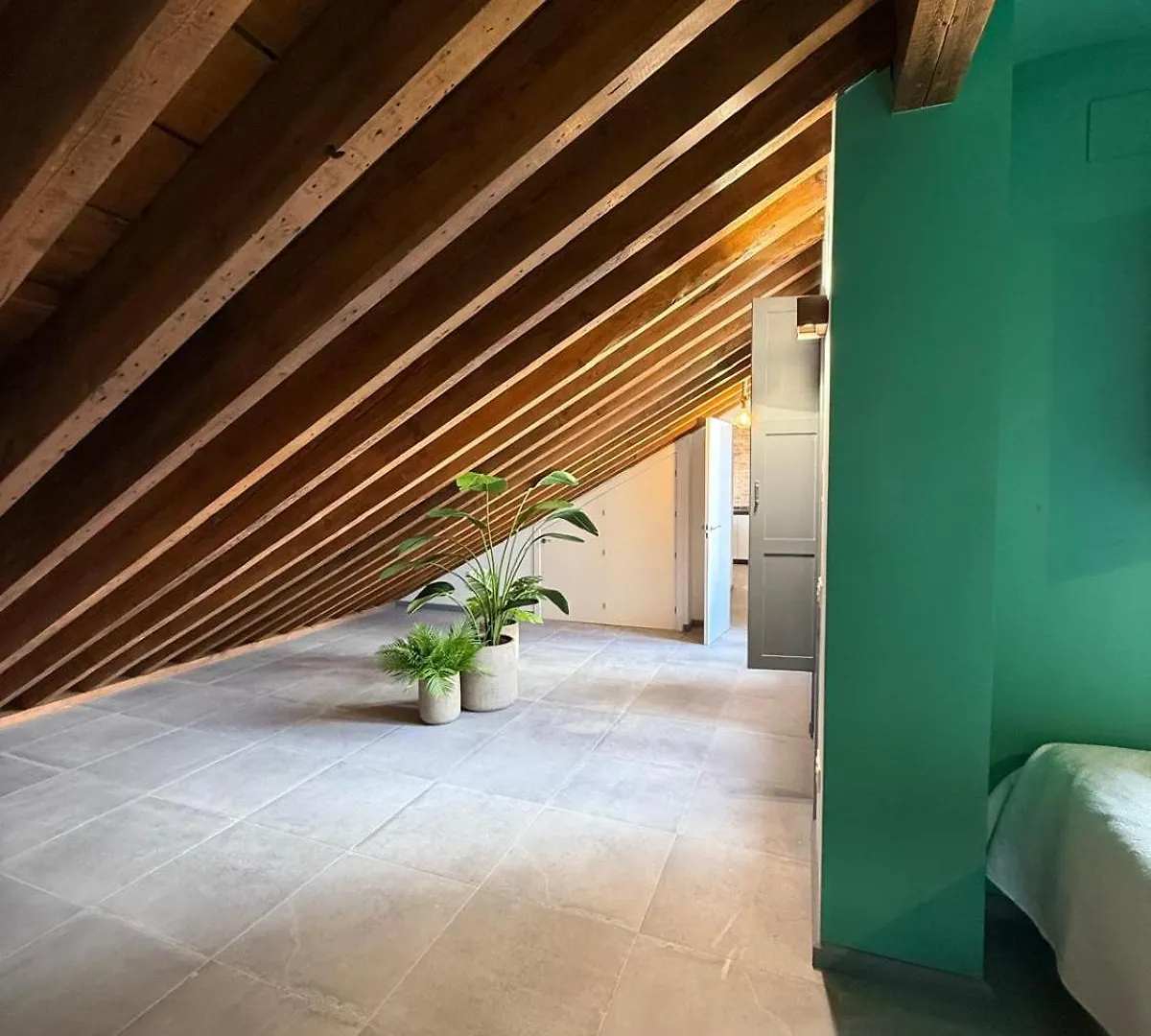 Tuguest Bazan Atico Apartamento Granada